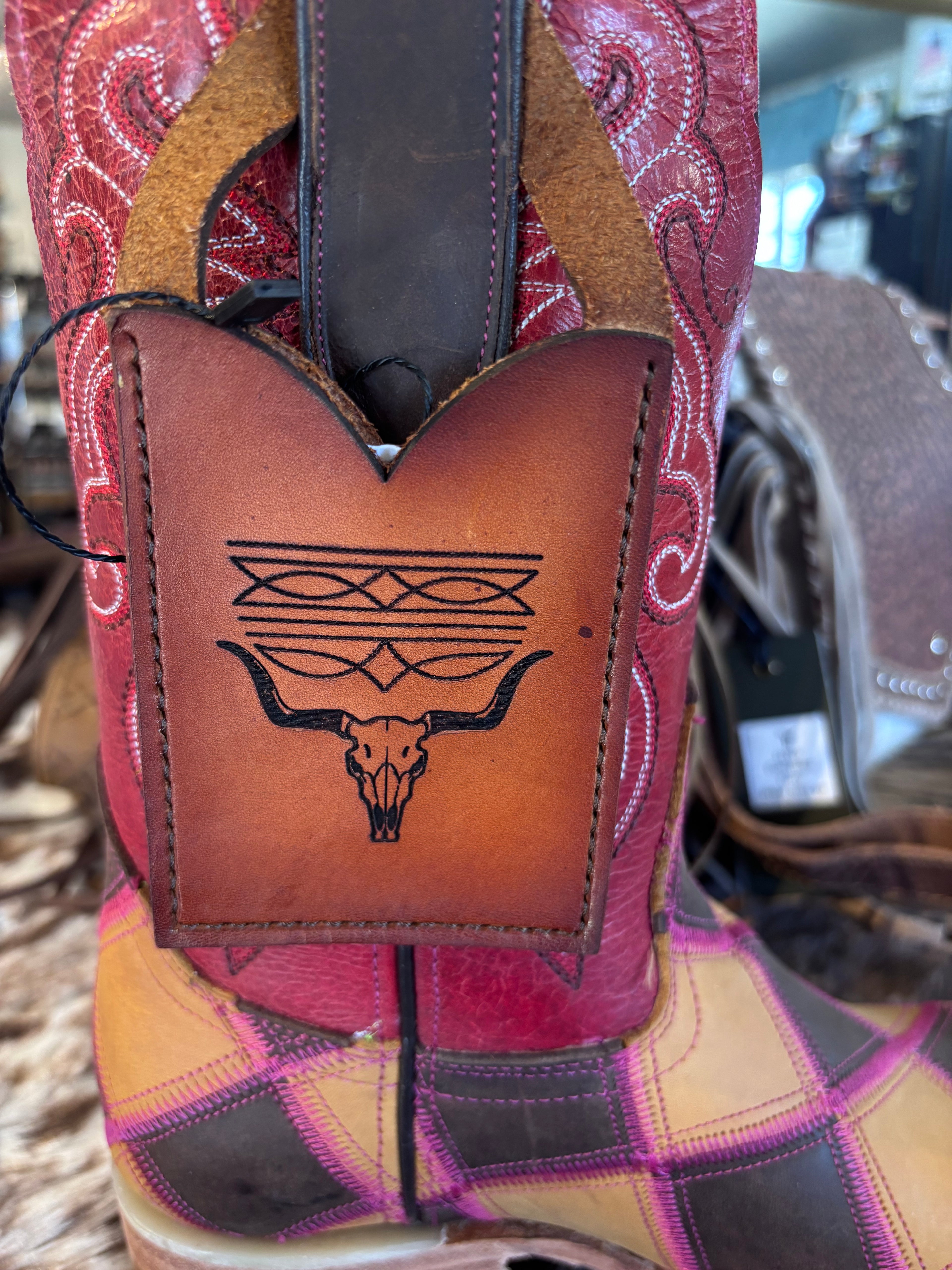 Leather Boot Wallet with bootstitch longhorn design