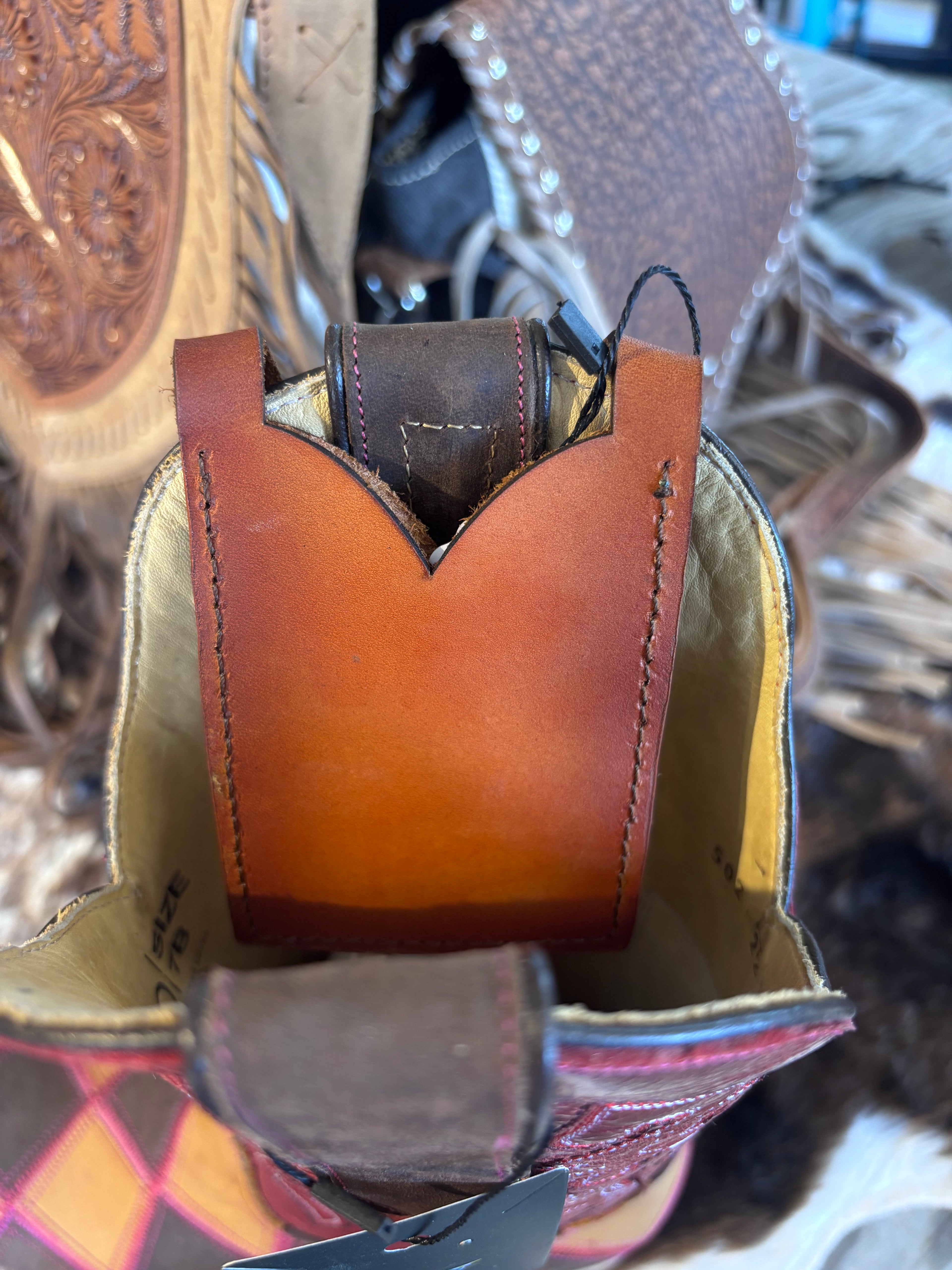 Leather Boot Wallet with bootstitch longhorn design